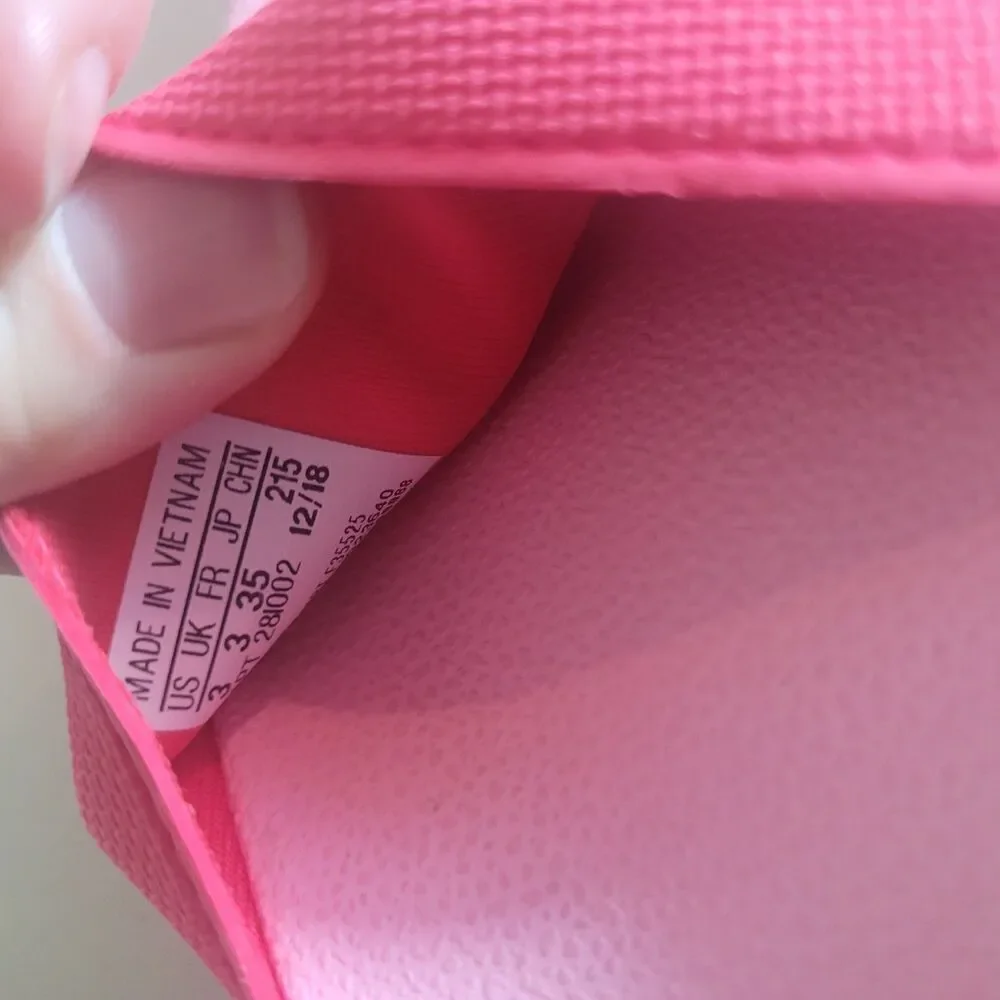 Adidas Adilette Shower Slides Sandals Girls Size 3 Pink Casual Sports Outdoor